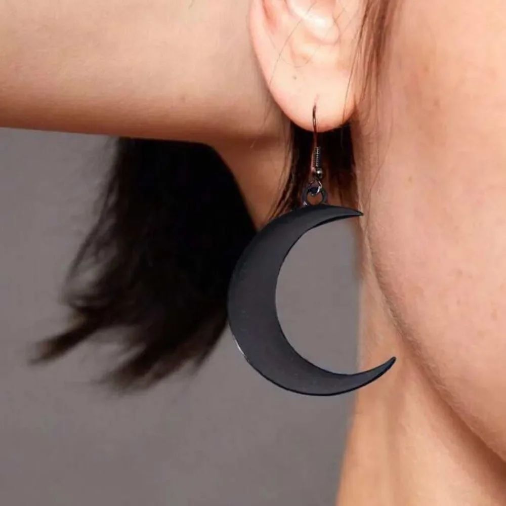 3for$20 Gothic Style Retro Black Moon & Big Moon Shaped Earrings